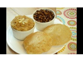 Poori Cholle & Halwa