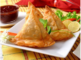 Vegetable Samosa